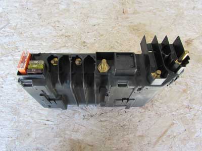 Mercedes Power Supply Relay Fuse Relay Box, Front 2215401250 C216 W221 CL550 S550